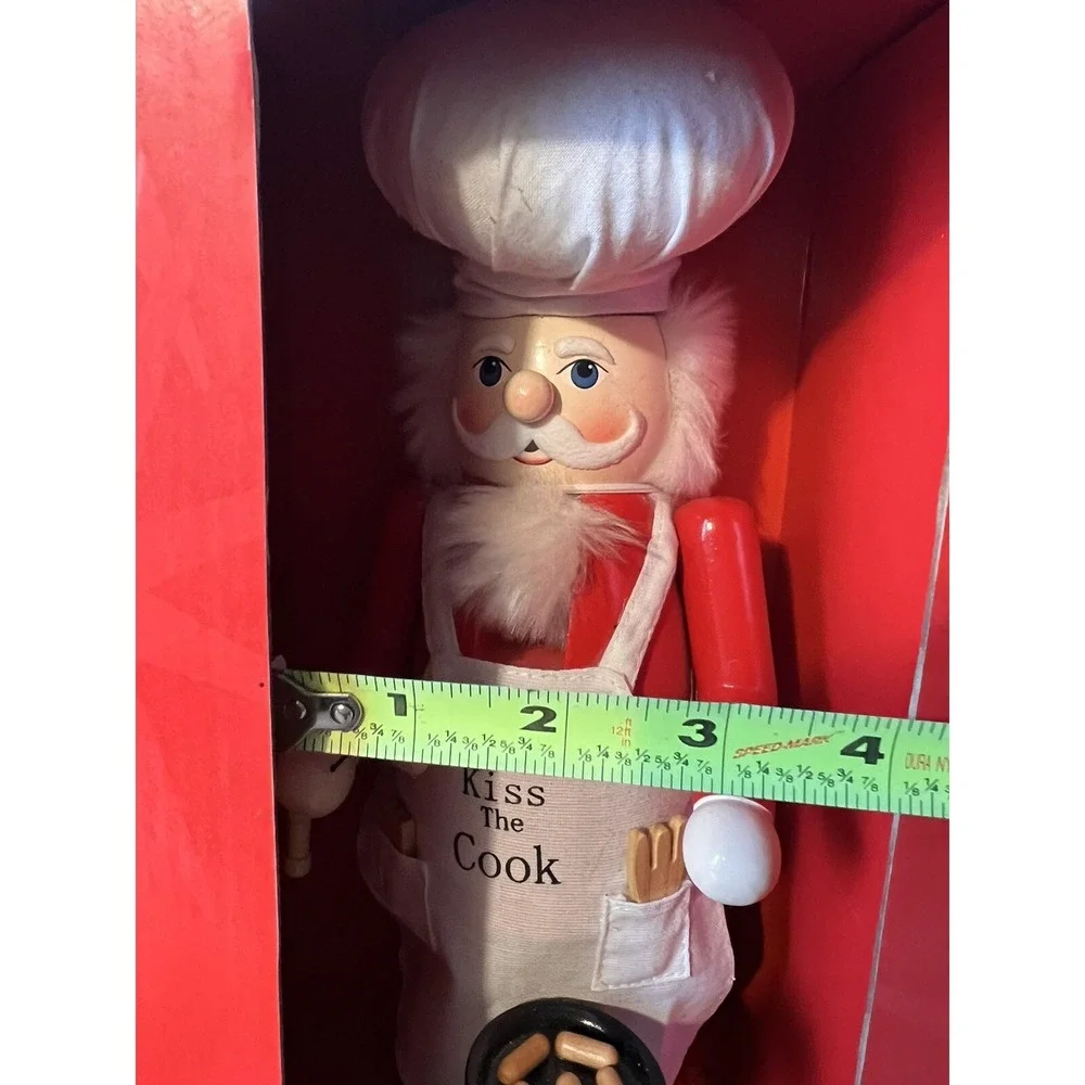 Vintage jcpenneys home collection nutcracker kiss the cook CHEF Culinary Holiday